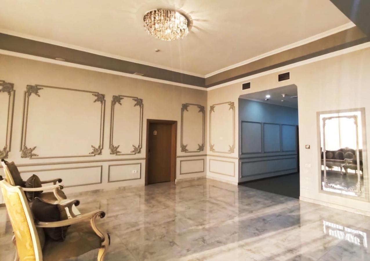 Paradise Hotel 4*