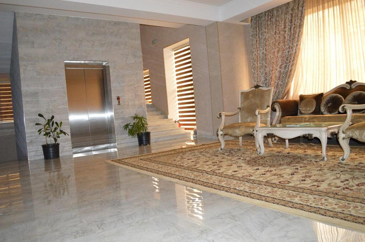 Paradise Hotel 4*